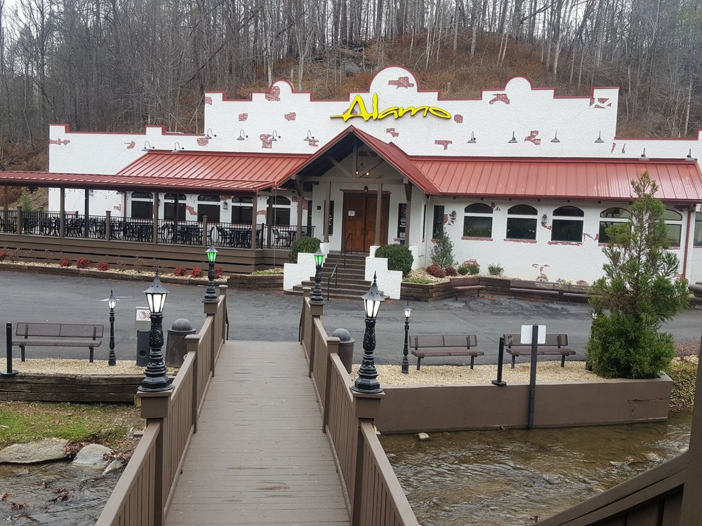 Fine Dining and Date Night Restaurants in Gatlinburg and Pigeon Forge blog image #3
